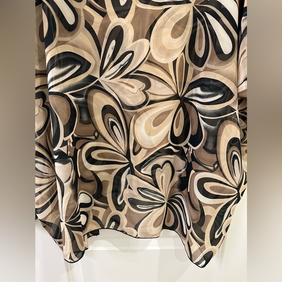 RAPZ Sheer Mesh Retro Neutrals Paisley Poncho - Picture 5 of 8